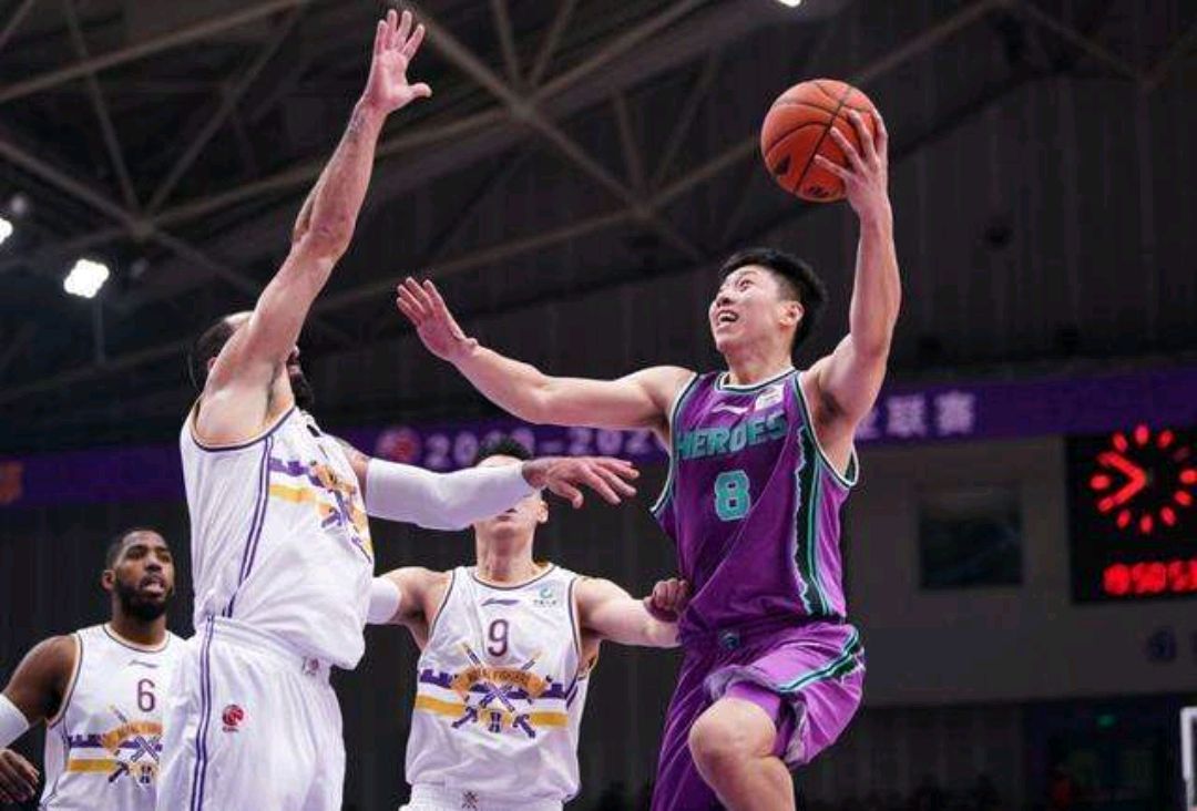 包含关键时刻CBA季后赛焦点战,费耶诺德主帅复盘,震撼外界,赛季目标并未改变的词条 包含关键时刻CBA季后赛焦点战,费耶诺德主帅复盘,震撼外界,赛季目标并未改变的词条